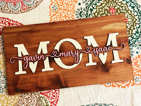 Wooden Mom Family Sign